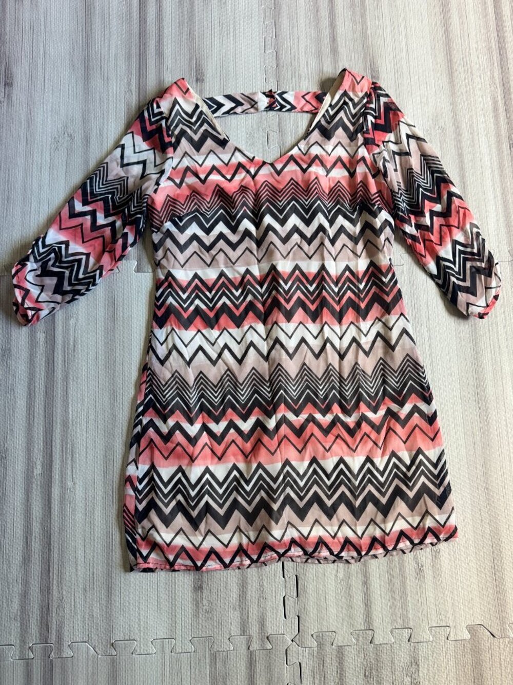 NWT Lily Rose Pink Chevron Sheer Layer Cutout Back‎ Shift Dress
